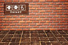Toilet Sing As Brickwall Stock Photography Toilet Sing As Brickwall Stock Photography