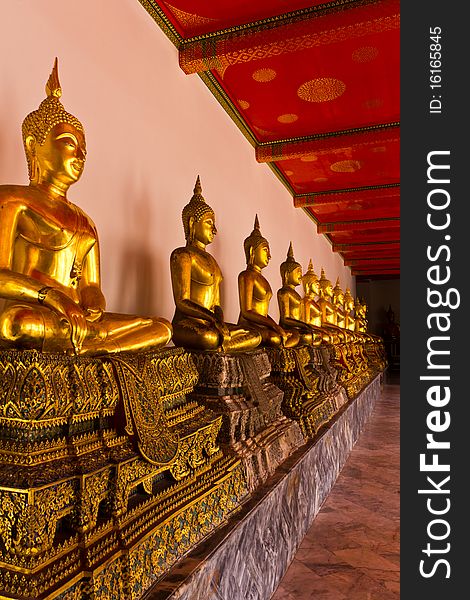 A row of golden buddha statue