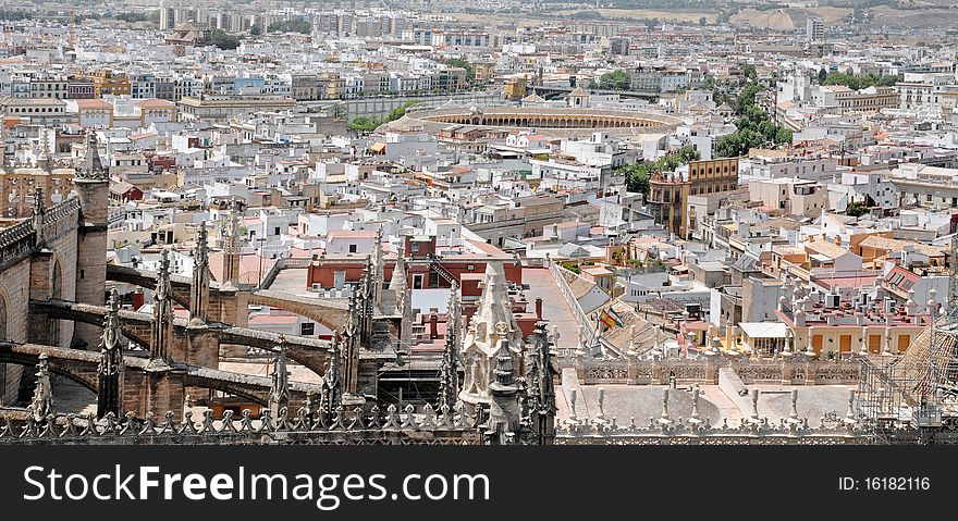 Panoramic of Seville.
partial view of the city. Panoramic of Seville.
partial view of the city