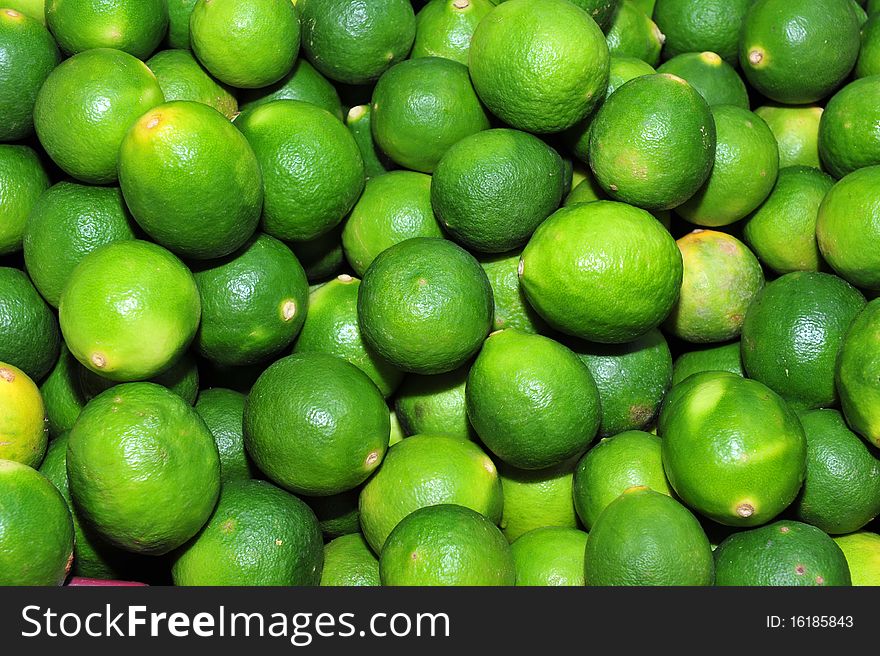 Green lime in the markets