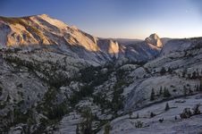 Mountains Of Yosemite National Park Royalty Free Stock Photography Mountains Of Yosemite National Park Royalty Free Stock Photography