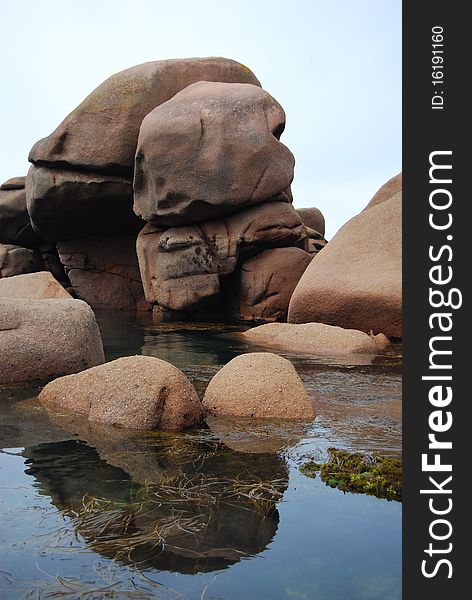 Granite rocks in the Rose Granite Coast (Ploumanac'h-Sentier des Dounaiers, Brittany, France)