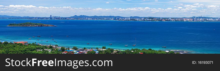 Panorama ura sea on Koh Larn, Thailand