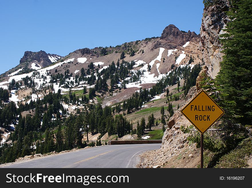 Peaks in Lassen Park