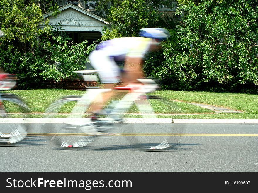 A Blurred motion bicycle race