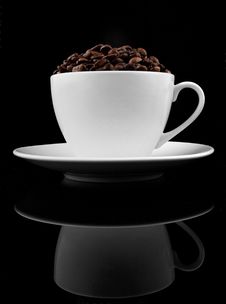 Cup Of Coffee With Coffee Beans Royalty Free Stock Photos Cup Of Coffee With Coffee Beans Royalty Free Stock Photos