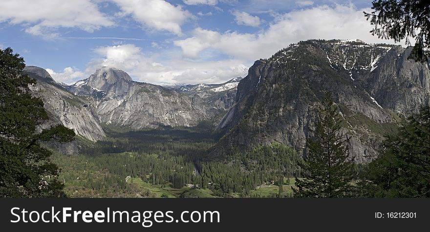 Panorama Yosemite Valley