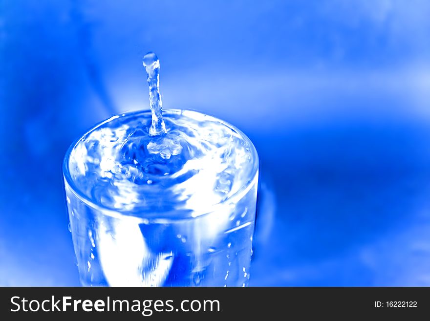 A splash water in a glass