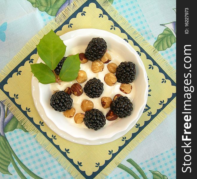 Hazelnuts And Blackberries With Cream