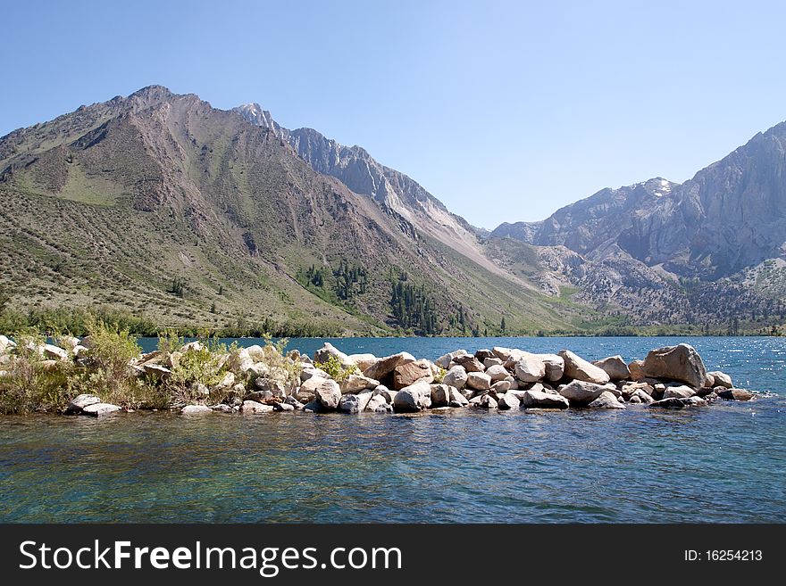 Scenic lake by Sierra Nevada mountain range