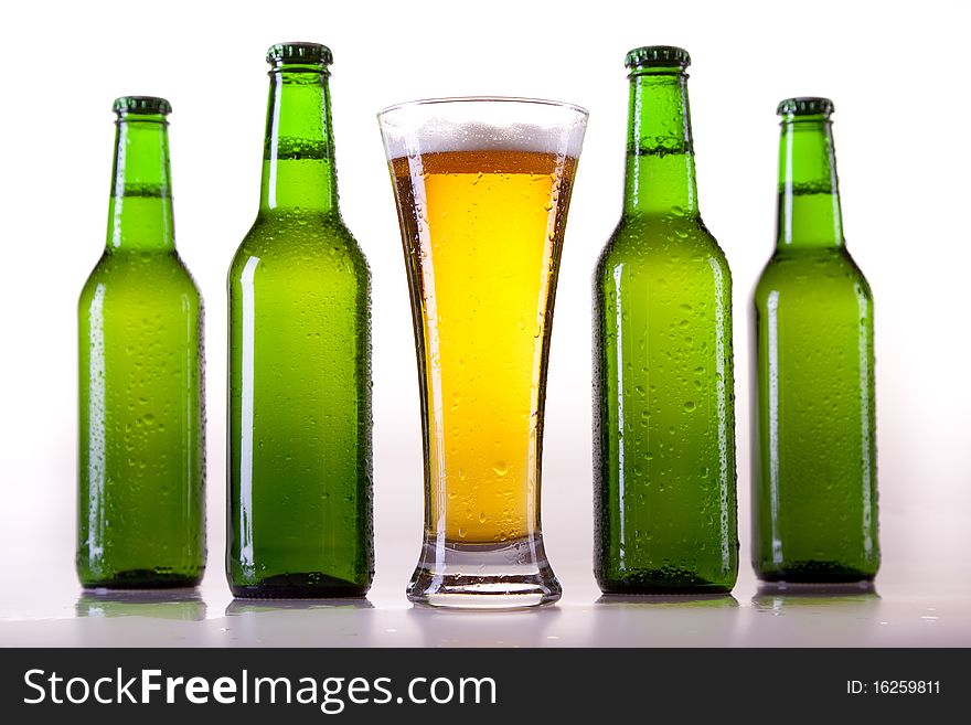 Perfectly chilled beer just on your table!