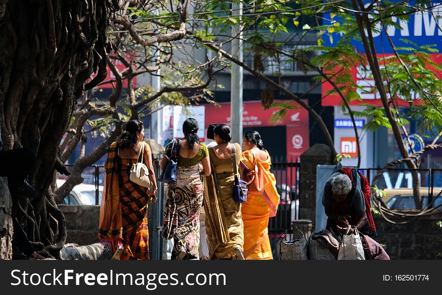 Free CC0 Stock Photo of Group of Indian Womens Leaving from the Temple - Check out more free photos on mystock.themeisle.com