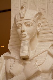 Egyptian Statue At Wafi Mall, Dubai Stock Photos Egyptian Statue At Wafi Mall, Dubai Stock Photos