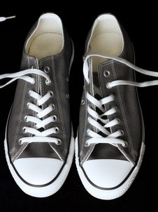 Free Gray Sneakers Classic Youth Footwear Stock Photography - 16266442