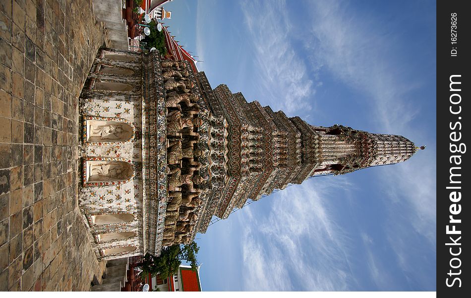 Wat Arun (Temple of the Dawn) in Bangkok is a Khmer-style Buddhist temple and major landmark on the west bank of the Chao Phraya River. Wat Arun (Temple of the Dawn) in Bangkok is a Khmer-style Buddhist temple and major landmark on the west bank of the Chao Phraya River