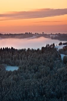 Winter Misty Sunrise Royalty Free Stock Images Winter Misty Sunrise Royalty Free Stock Images