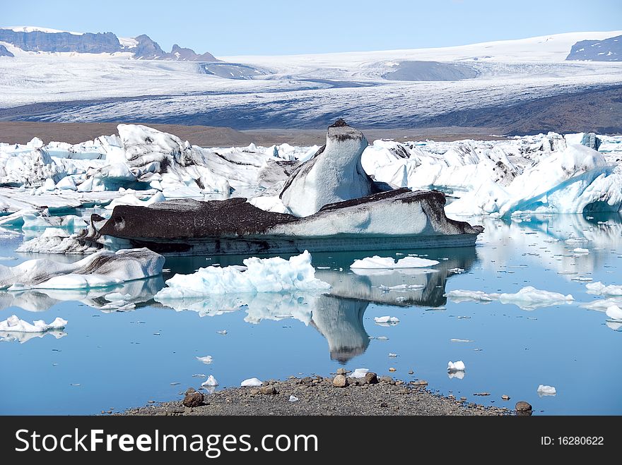 Jokulsarlon lake with glacier