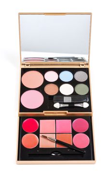 Eyeshadows Set With Brush Royalty Free Stock Images Eyeshadows Set With Brush Royalty Free Stock Images