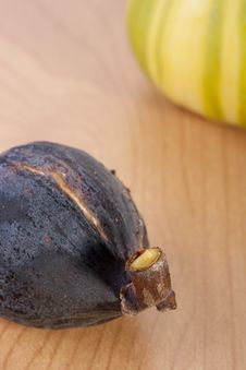 Ripe Fruits Of A Fig Stock Images Ripe Fruits Of A Fig Stock Images