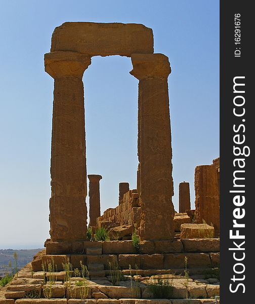 Detail of ancient Greek temple of Juno in Valle dei templi near Agrigento, in Sicily, Italy, Europe;. Detail of ancient Greek temple of Juno in Valle dei templi near Agrigento, in Sicily, Italy, Europe;