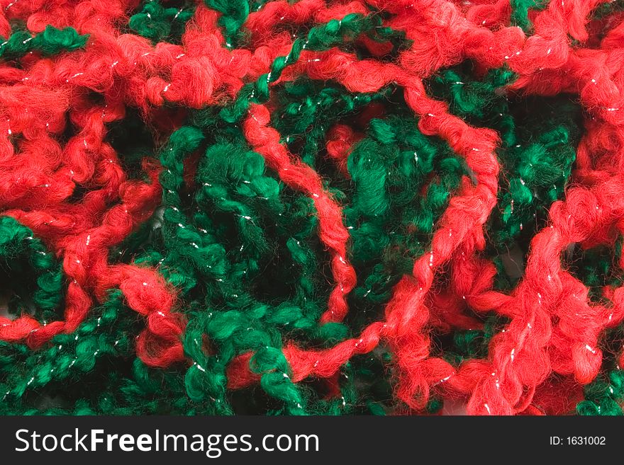Red and green yarn strands
