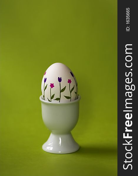 Easter egg with painted flowers