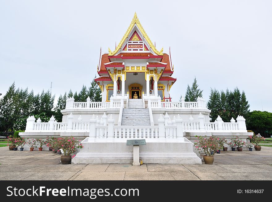 The beautiful buddha palace in Thailand