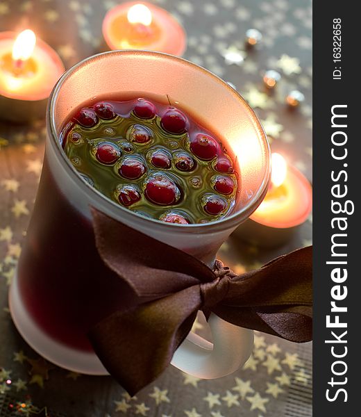 Hot drink with cranberries and cinnamon