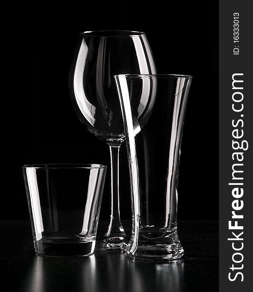 Three glasses in black