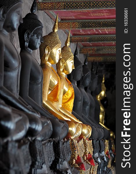 Black And Golden Buddha Images