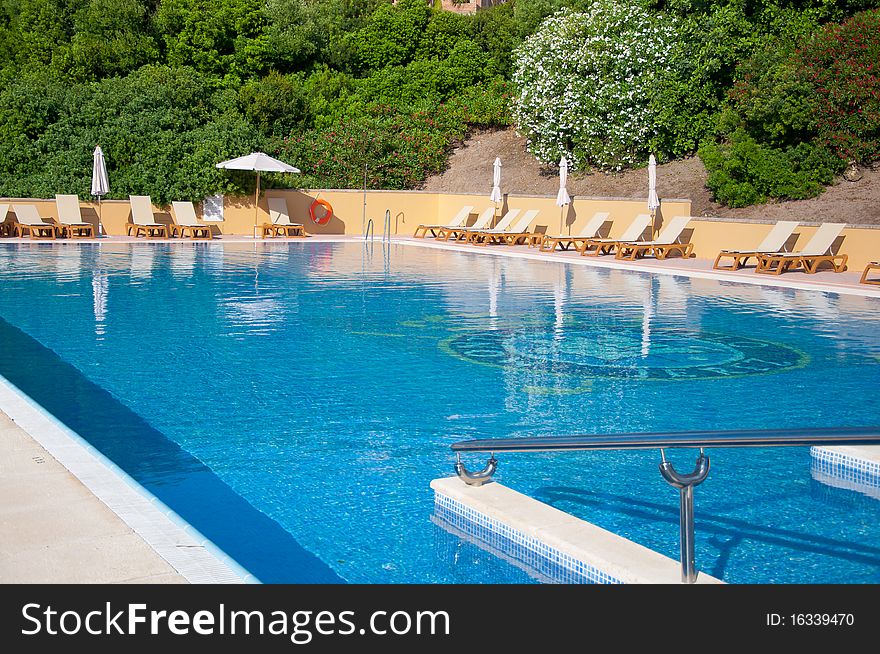 Montecastillo Hotel pool inSEhry, Cadiz