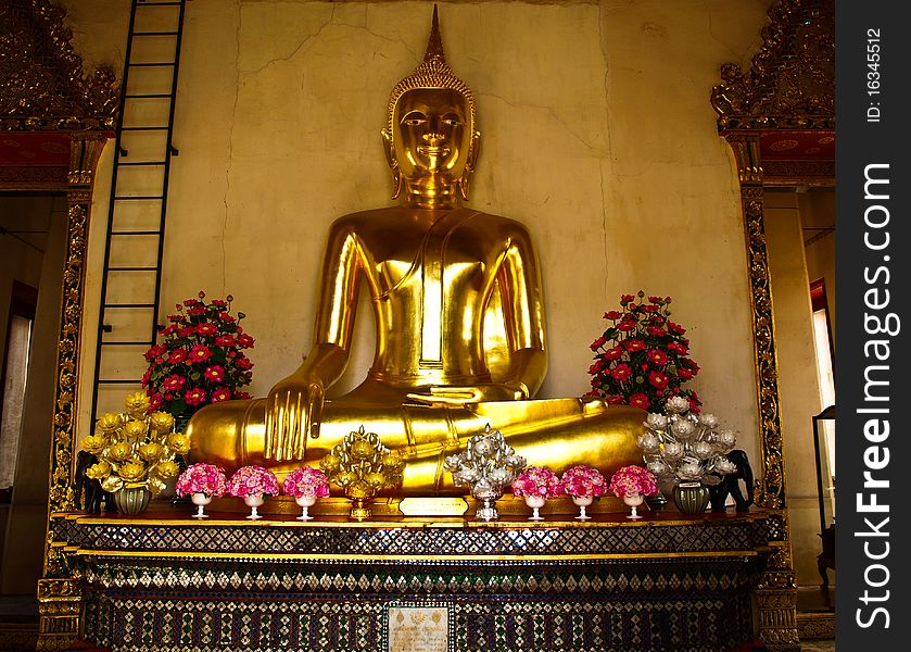 Image of Buddha at Golden Mountain Bangkok Thailand