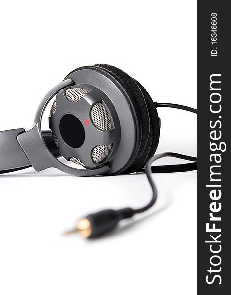 Isolated Powerful Stereo Headphones