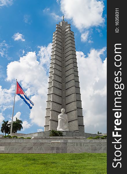 Vertical view of the Jose Marti memorial in Havana