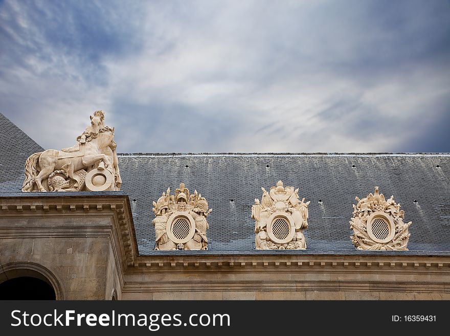 Horses Statue And Ornated Windows