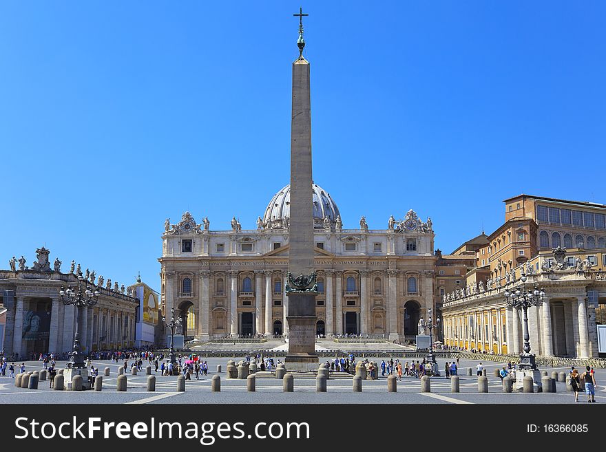 Saint Peter s Square, Vatican, Rome, Italy