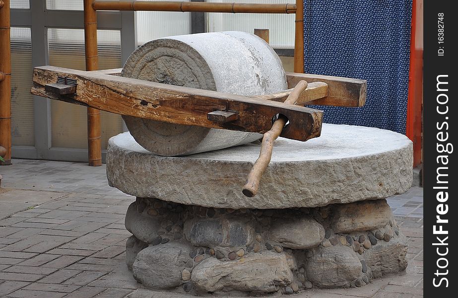 The stone mill is a chinese traditional tool for agriculture