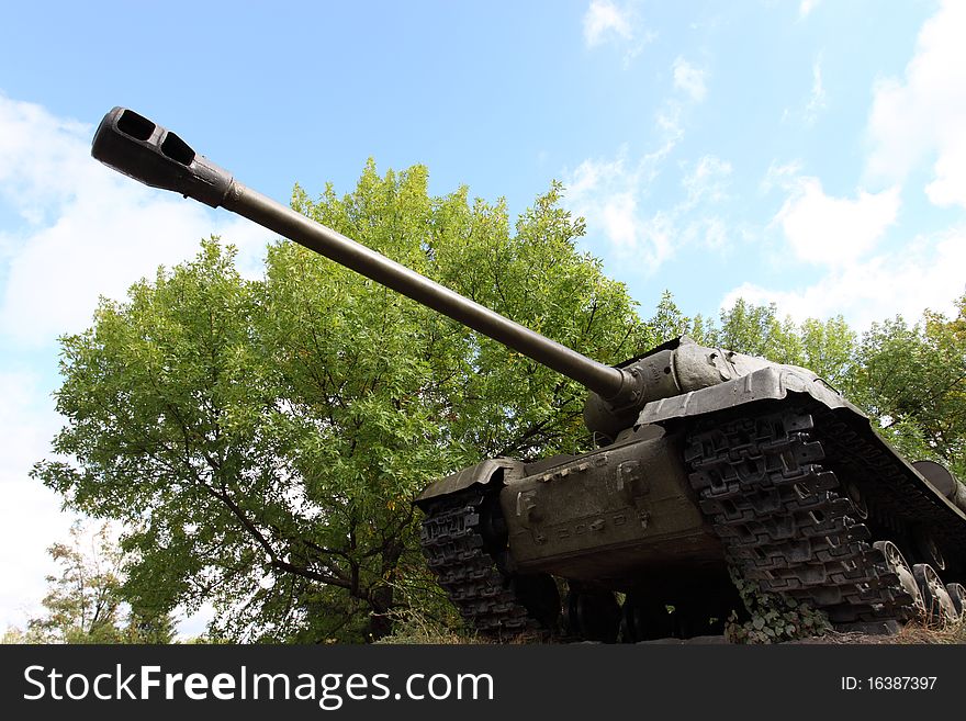 Russian tank stay in park