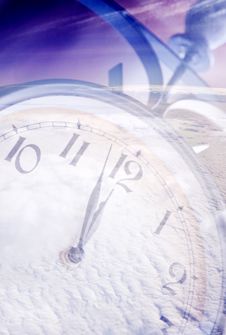 Clock Under Snow Royalty Free Stock Photography Clock Under Snow Royalty Free Stock Photography