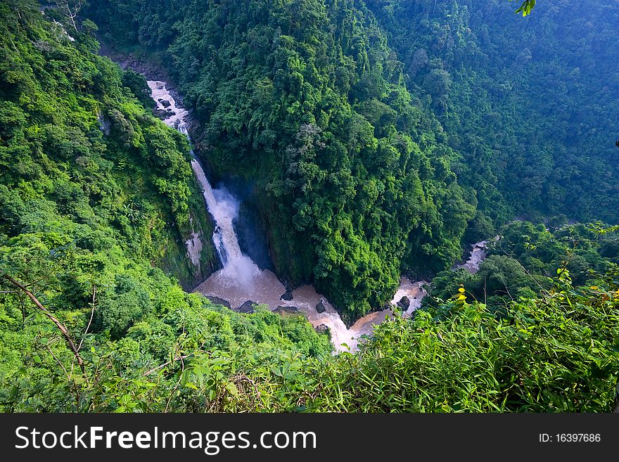 Waterfall in Thailand's forest is wet. Waterfall in Thailand's forest is wet.