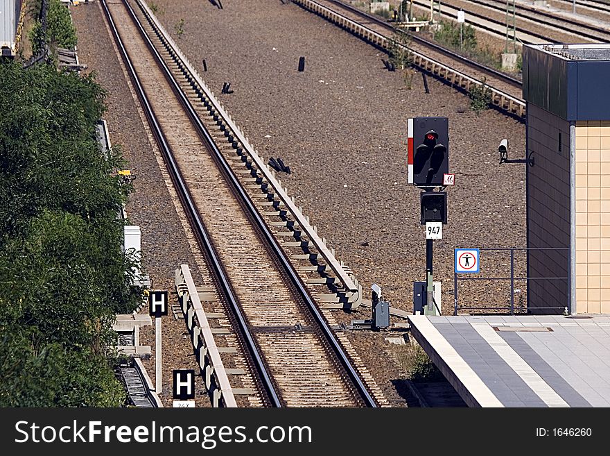 Rapid-transit railway yard Beusselstrasse stop signal