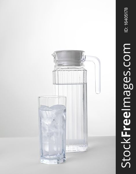 Series. Water and glass, Jug and ice