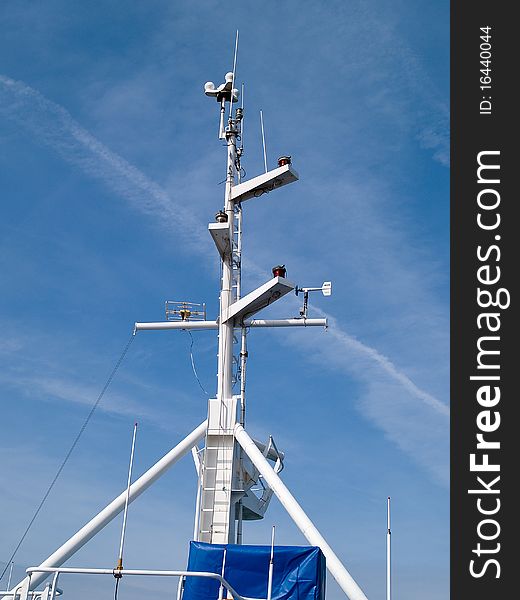 Ship boat bridge communication mast
