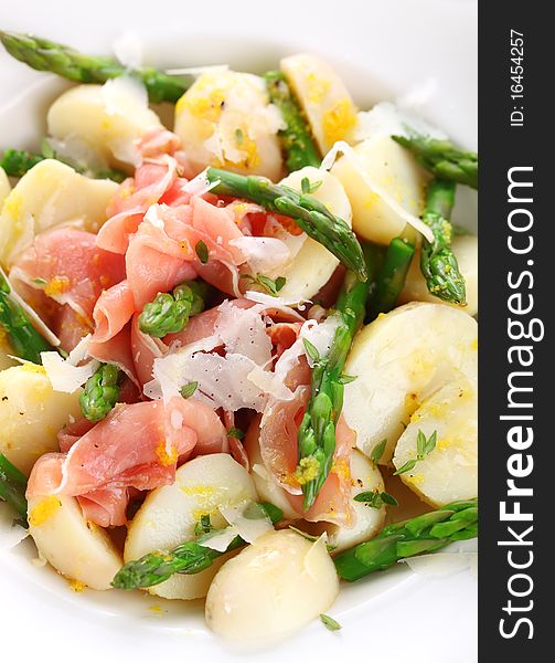 Prosciutto With Asparagus And Potatoes