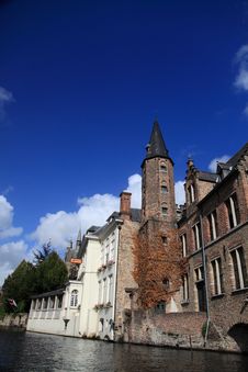 Houses At The Riverside, Bruges Royalty Free Stock Photos Houses At The Riverside, Bruges Royalty Free Stock Photos