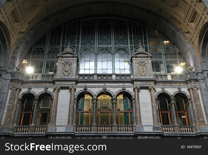 Central Station At Antwerp, Station Interior