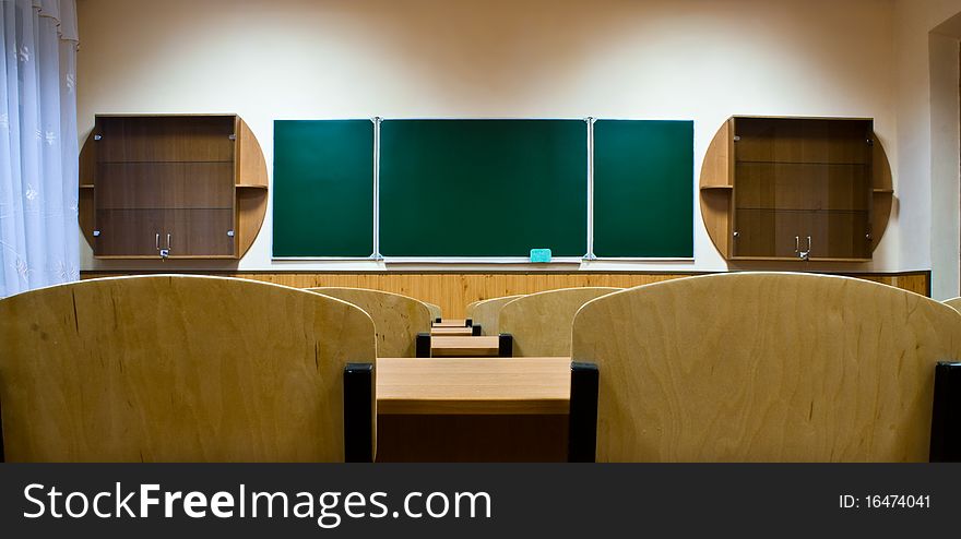 Empty clean school room for employments