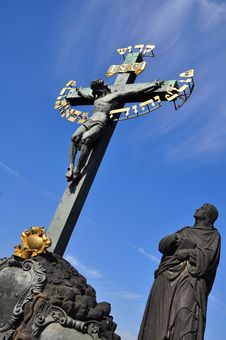Charles Bridge In Prague Cross Monument Royalty Free Stock Images Charles Bridge In Prague Cross Monument Royalty Free Stock Images