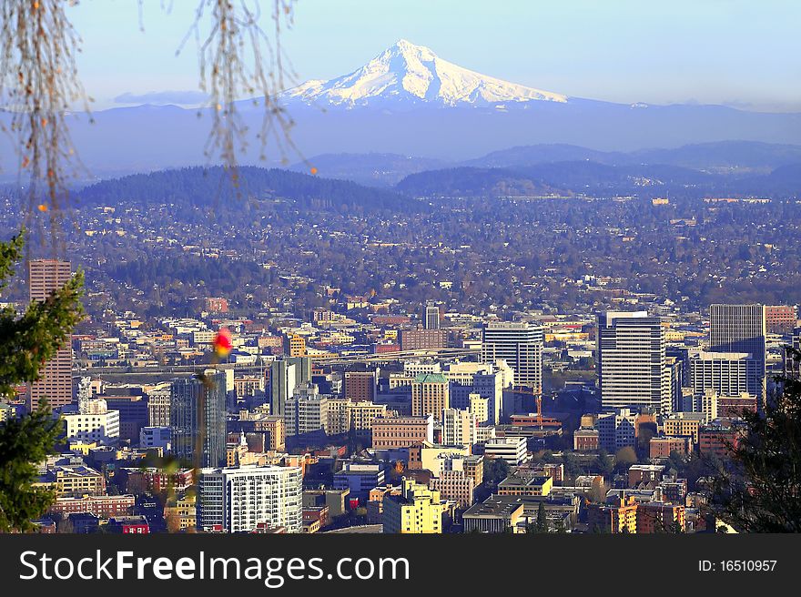 Mt. Hood & Portland panorama.