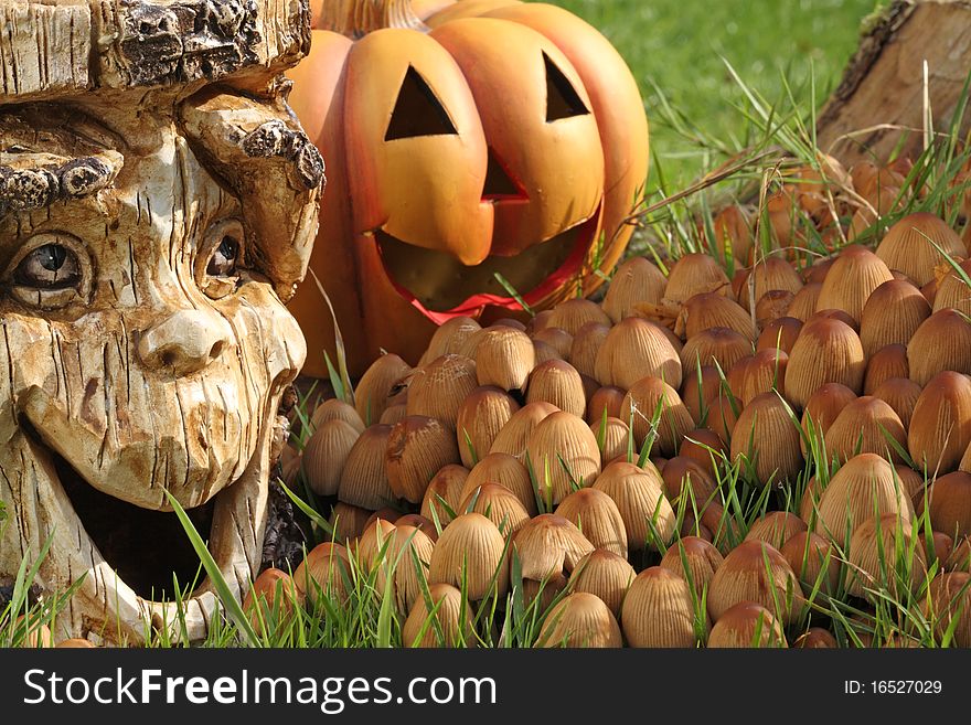 Halloween dekoration with pumpkin and tree stump. Halloween dekoration with pumpkin and tree stump.